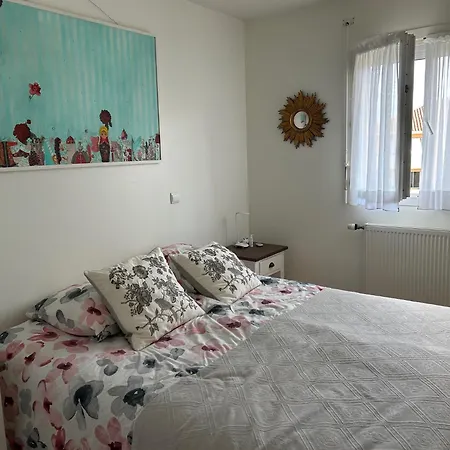 Апартаменти Appartement Charmant Arcachon